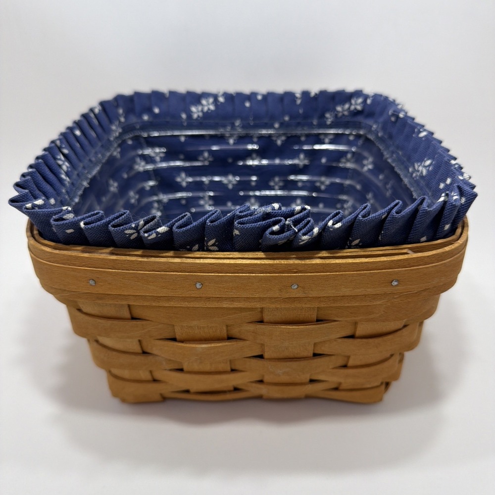 1995 Longaberger Berry Basket with Plastic Protector and Blue Cloth Liner 8" x5"